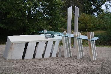 Ökumenischer Freialtar auf dem Burgplatz Mansingen, Westerstede, Künstler: Norbert Marten und Christel Mandos-Feldmann